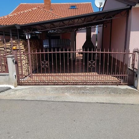 Apartman Jeger Umago Esterno foto