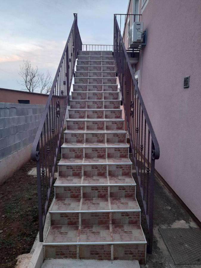 Apartman Jeger Umago Esterno foto